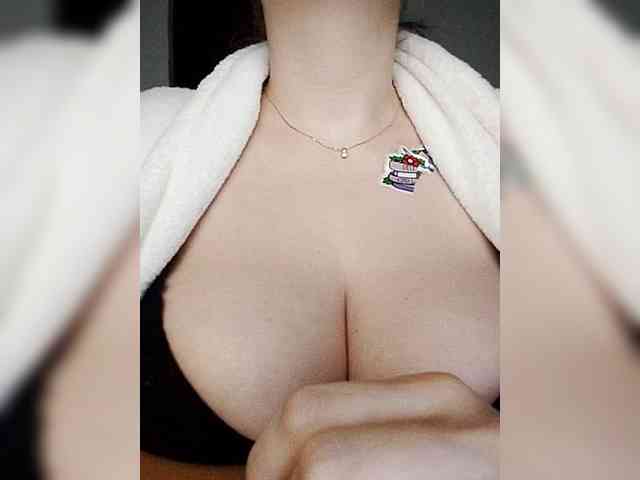 Merry_Kitties webcam