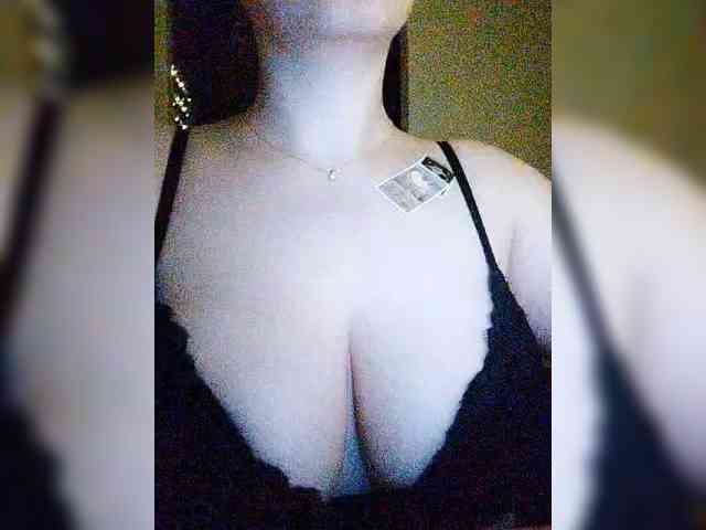 Merry_Kitties webcam