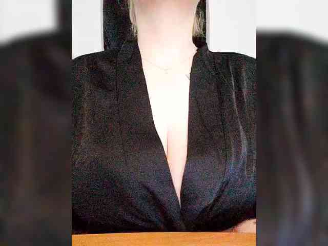 Merry_Kitties webcam