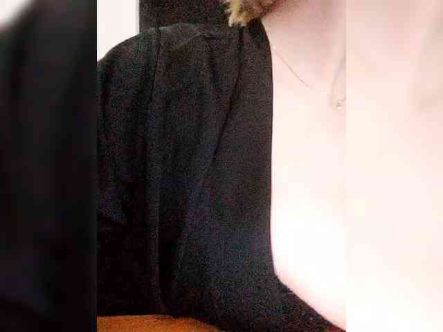 Merry_Kitties webcam