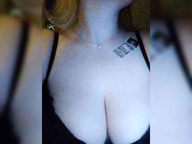 Merry_Kitties webcam