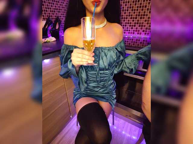 Hotpepper-Sweetpepper's BongaCams show and profile