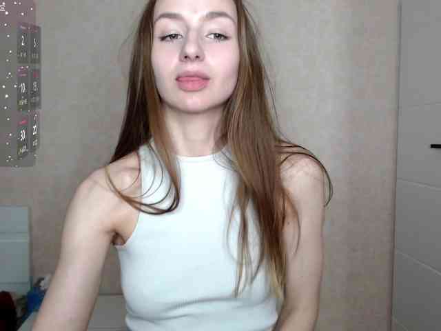 Mila-Doll05 webcam