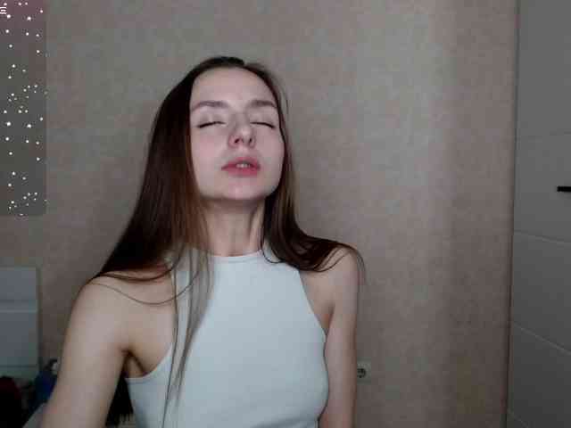 Mila-Doll05 webcam