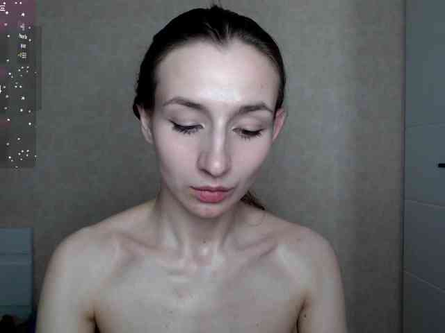Mila-Doll05 webcam