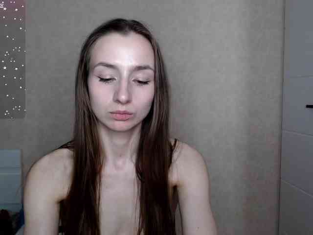 Mila-Doll05 webcam
