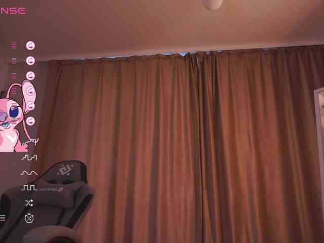 hotascarry webcam