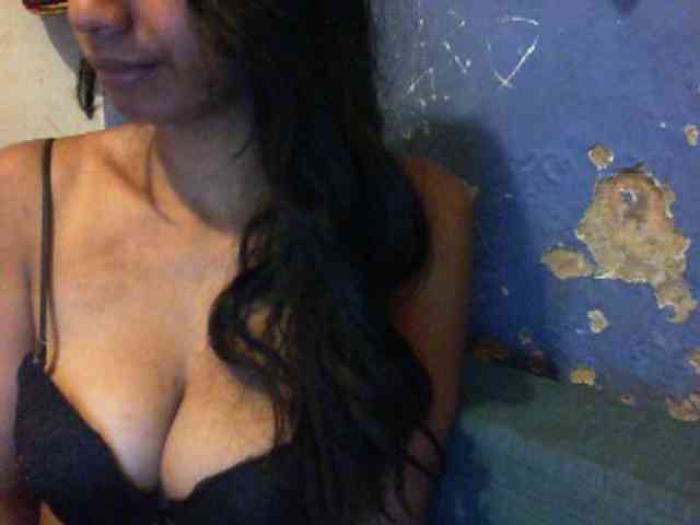 Giiulia webcam