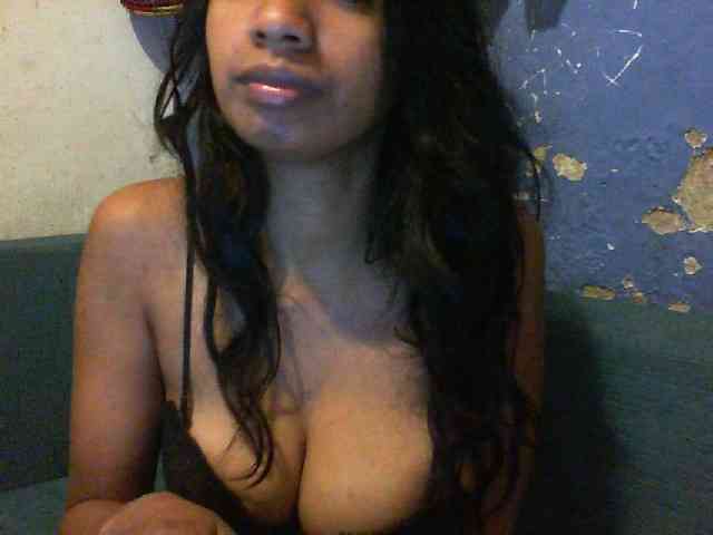 Giiulia webcam