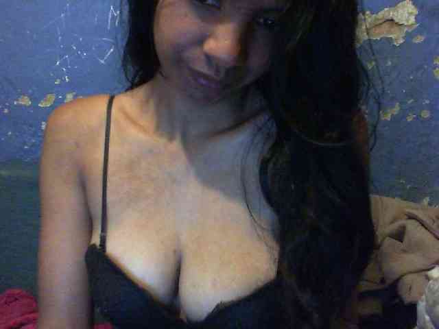 Giiulia webcam