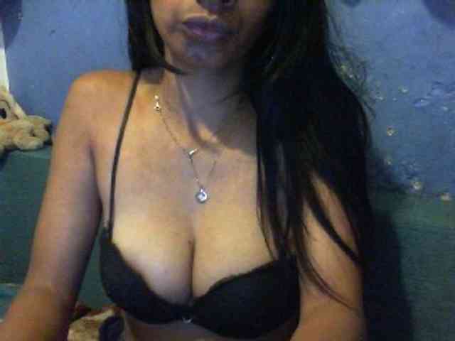 Giiulia webcam