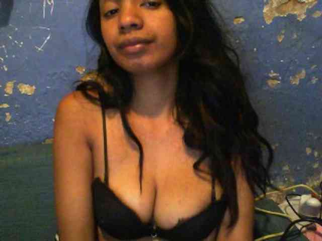 Giiulia webcam