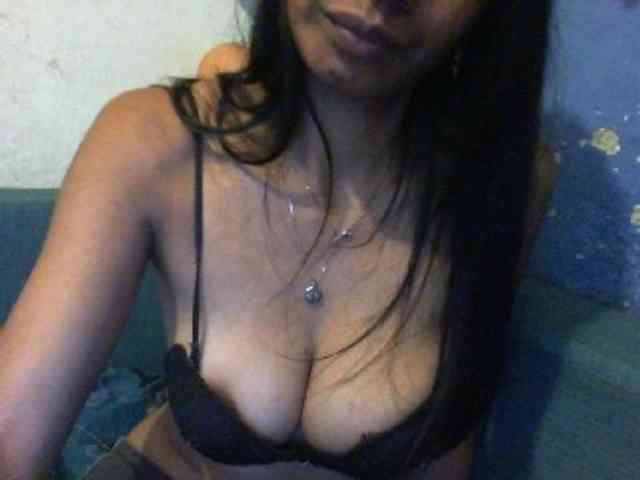 Giiulia webcam