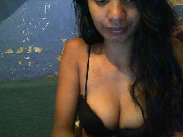 Giiulia webcam