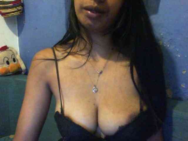 Giiulia webcam
