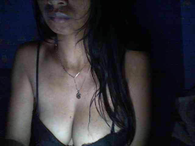 Giiulia webcam