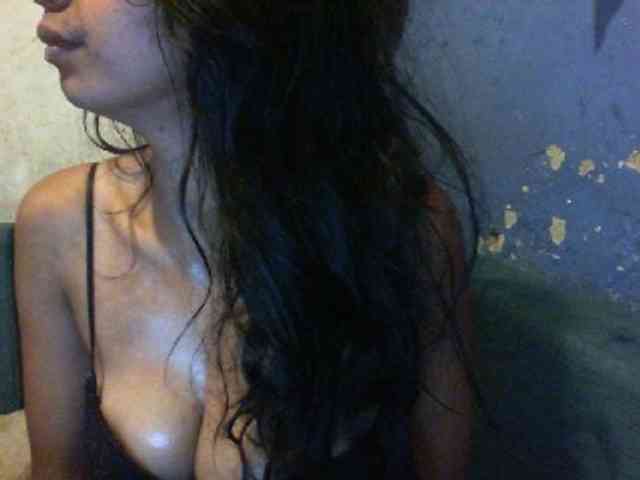 Giiulia webcam