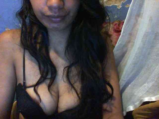 Giiulia webcam