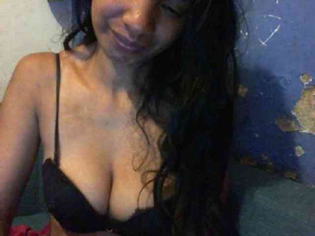 Giiulia webcam