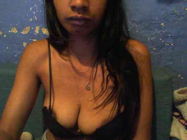 Giiulia webcam