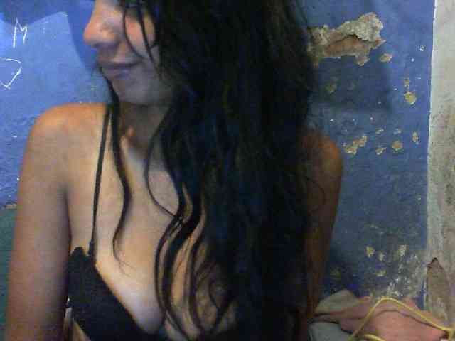 Giiulia webcam