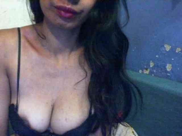 Giiulia webcam