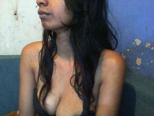 Giiulia webcam