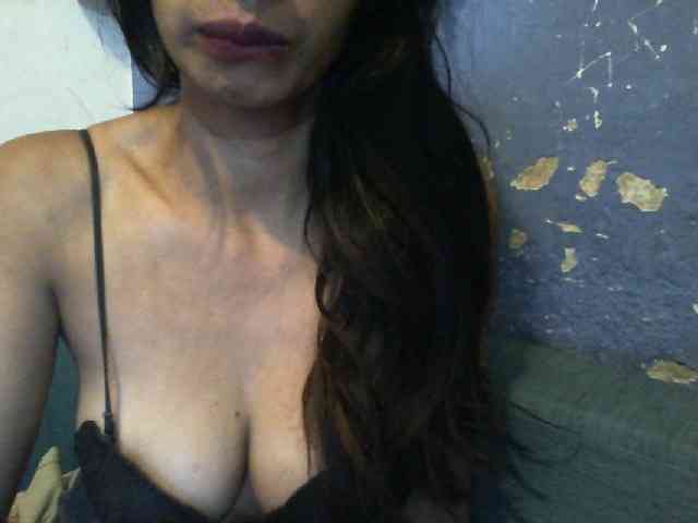 Giiulia webcam