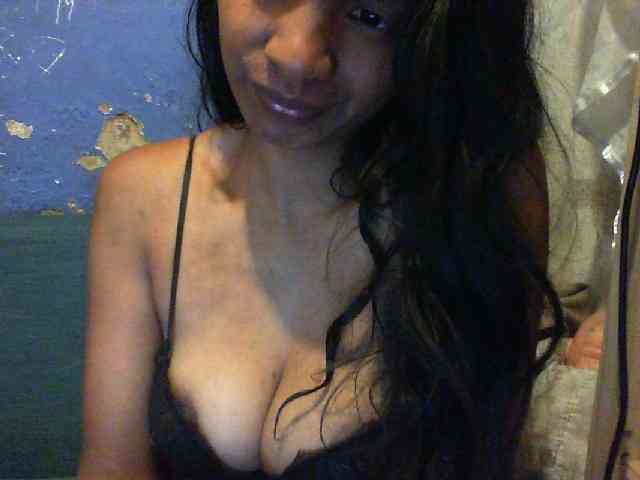 Giiulia webcam