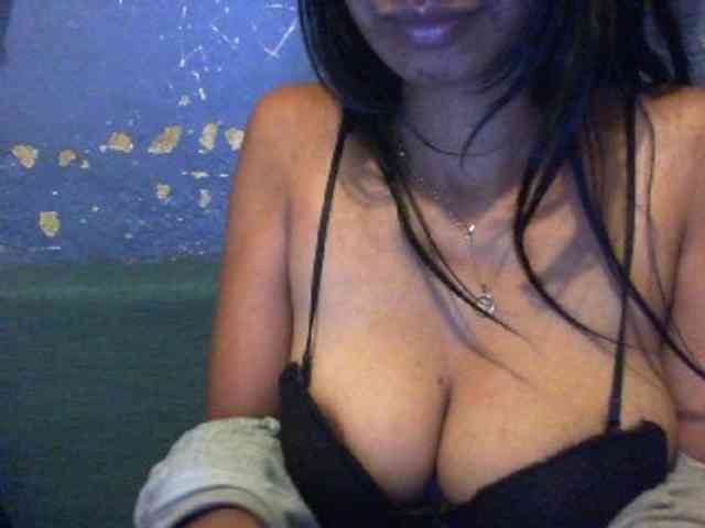 Giiulia webcam