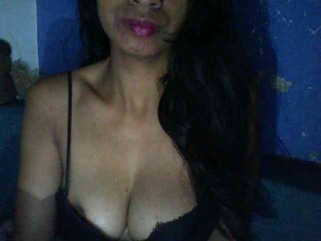 Giiulia webcam