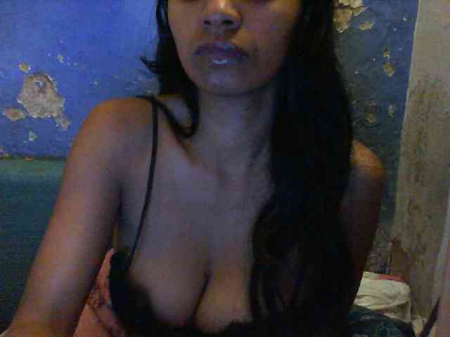 Giiulia webcam