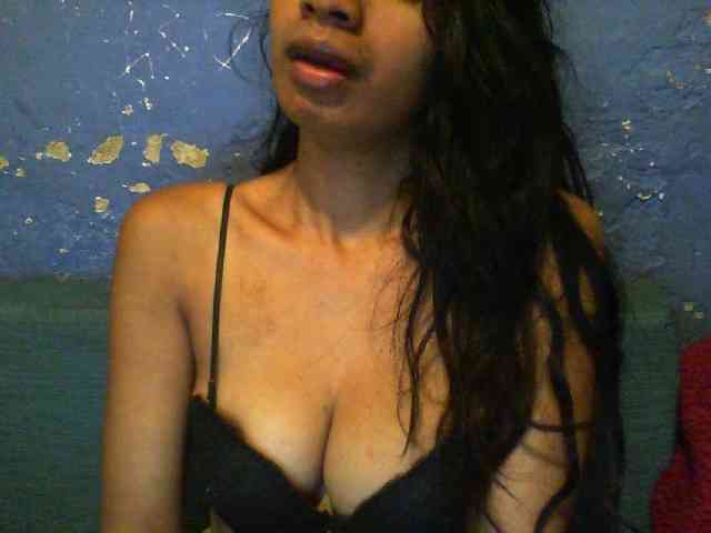 Giiulia webcam
