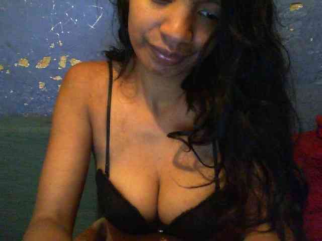 Giiulia webcam