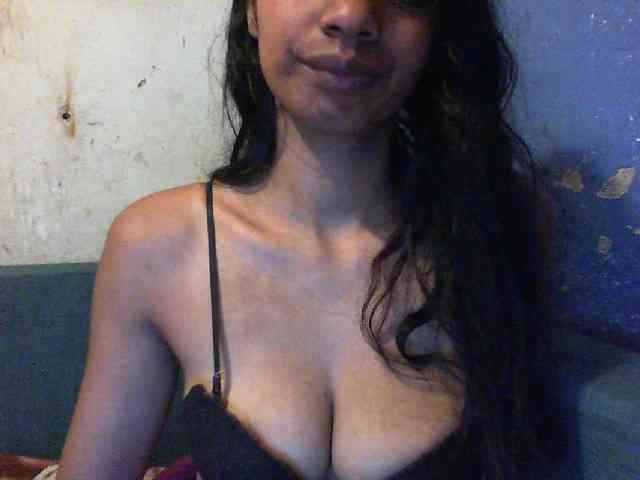 Giiulia webcam