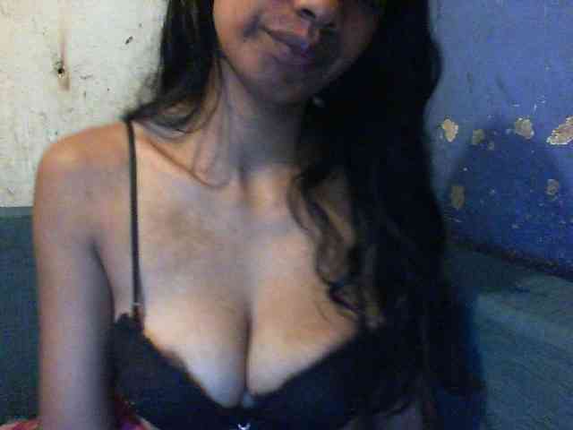Giiulia webcam