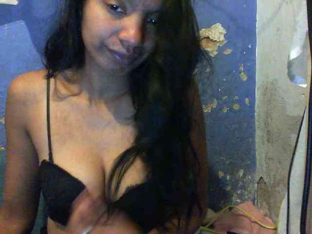 Giiulia webcam