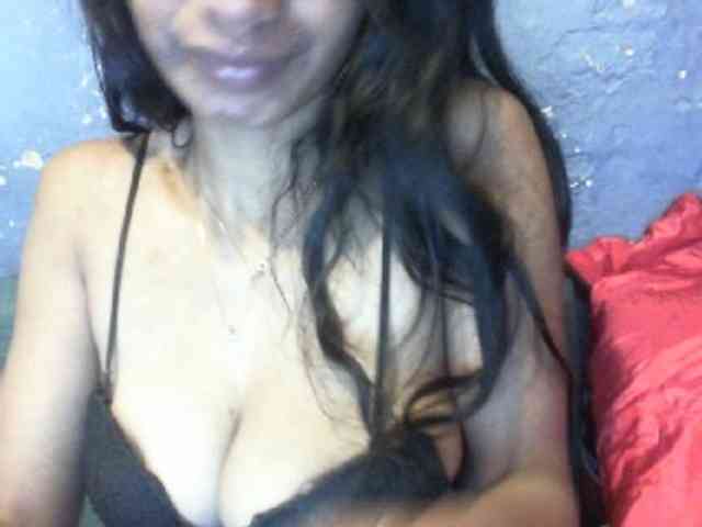 Giiulia webcam