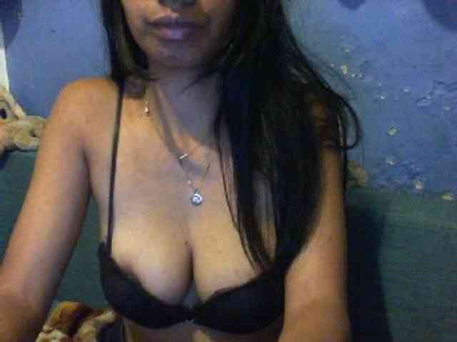 Giiulia webcam