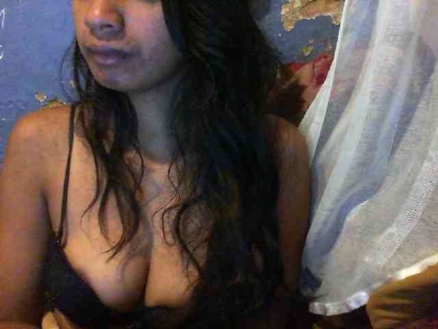 Giiulia webcam