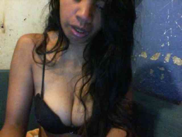 Giiulia webcam