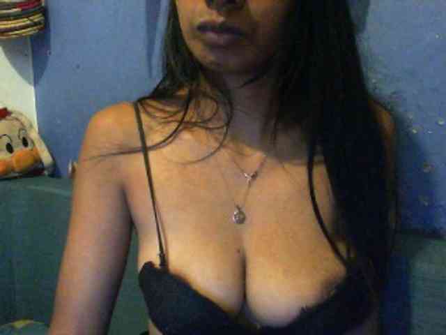 Giiulia webcam