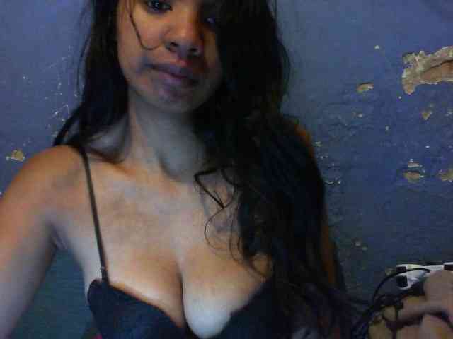 Giiulia webcam