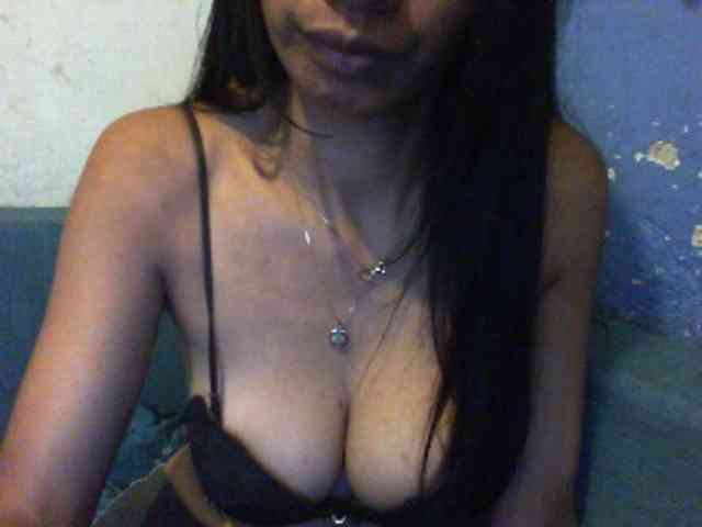 Giiulia webcam