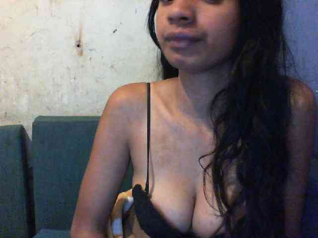 Giiulia webcam