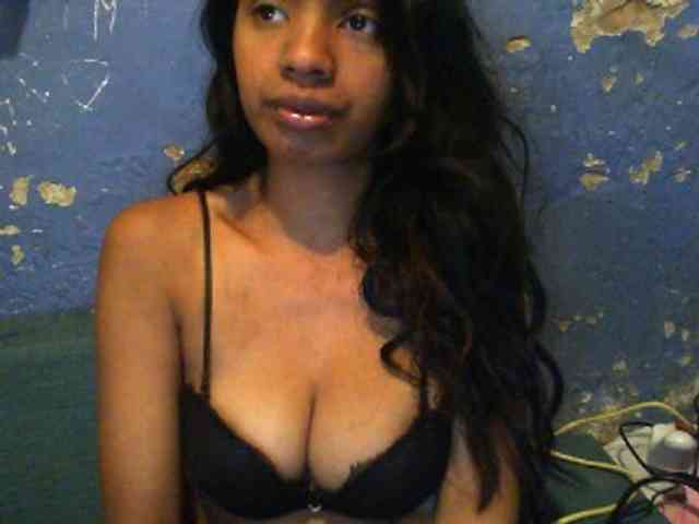 Giiulia webcam