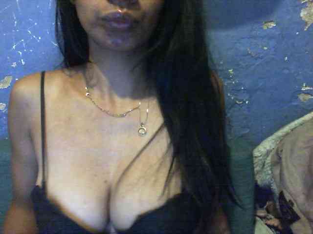 Giiulia webcam