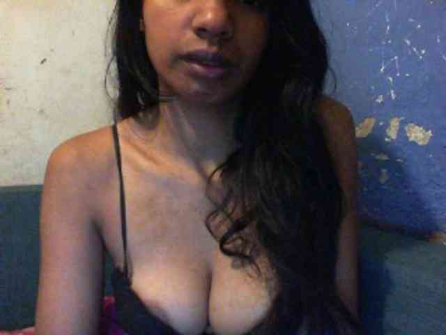 Giiulia webcam