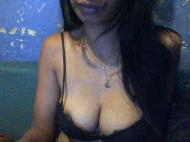 Giiulia webcam