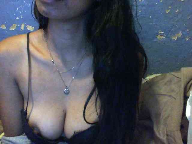 Giiulia webcam